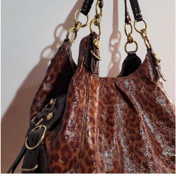 *RARE* Coach Mia Maggie Leather Patent leopard Print Purse - Picture 6 of 7
